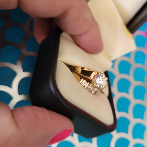 Bridal set 14k solid gold diamonique rings Nwot - Picture 4 of 17